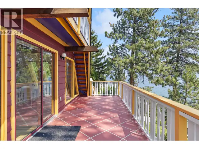 6431 Renfrew Road Peachland, British Columbia in Houses for Sale in Penticton - Image 22