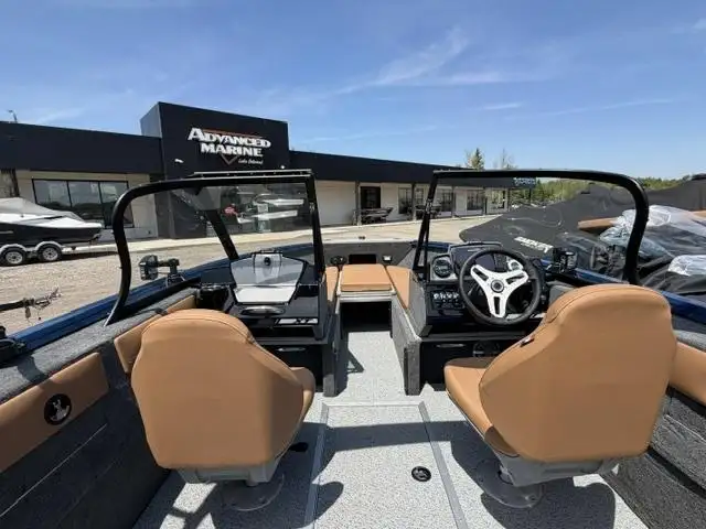 2026 Legend Boats 18XT in Powerboats & Motorboats in Guelph - Image 17