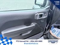 We take pride in offering only the highest quality used cars on the market. We never cut corners whe... (image 8)