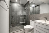 Renovated Akelius one bedroom apartment for rent. Located near Decelles Ave in the Cote-des-Neiges n... (image 7)