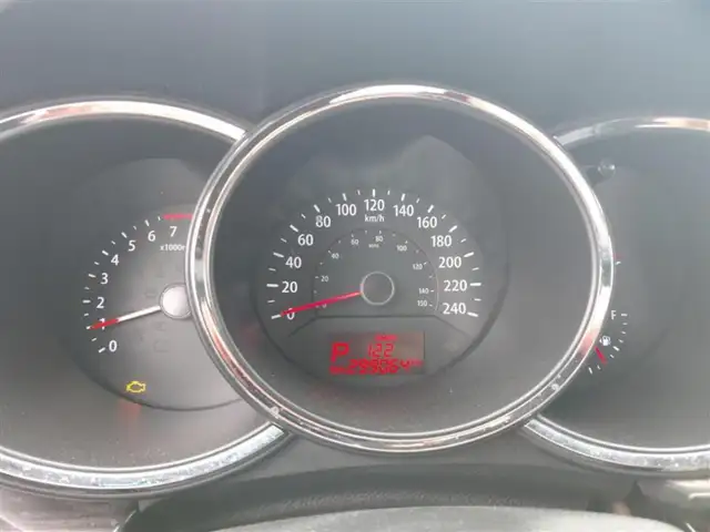 2012 KIA Sorento LX in Cars & Trucks in Drummondville - Image 17
