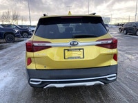 *Vehicle history form conveniently located in vehicle photos. AMVIC LICENSED DEALER ... Engine: Regu... (image 4)