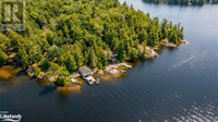 2 ISLAND 270 Port Severn, Ontario