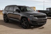 ENGINE: 3.6L PENTASTAR VVT V6 W/ESS,POWER SUNROOF,GLOBAL BLK W/GLOBAL BLK CAPRI LEATHERETTE SEATS W/... (image 4)