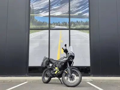 2025 Can-Am ORIGIN 2025 Can-Am ORIGIN CAN-AN ORIGIN 2025, SEULEMENT 623 KM !!! MOTO ELECTRIQUE DE 35...