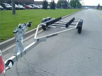 Excalibur BT4500 Tandem Axle boat trailer. 4500lbs Boat capacity. Fully welded tube steel constructi...