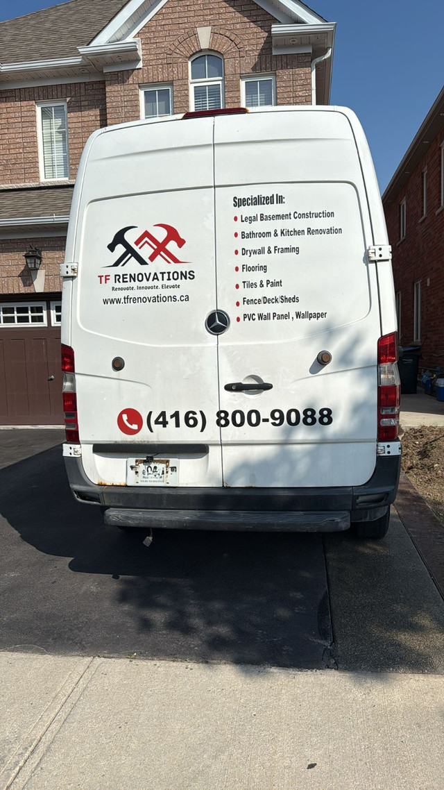 2015 Mercedes Benz Sprinter 2500,144”high roof V4 in Cars & Trucks in Mississauga / Peel Region - Image 2