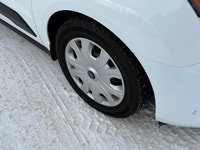 CONSECUTIVE COMSUMER CHOICE AWARD WINNERS! BLUETOOTH HANDSFREE, REVERSE CAMERA, REAR RACKING, 1 OWNE... (image 3)