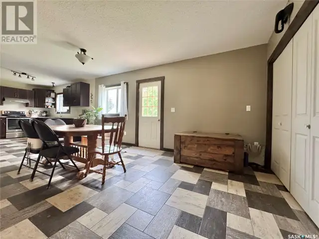 201 Arundel AVENUE S Bredenbury, Saskatchewan62863752359810122