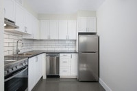 Brockton Apartments are very conveniently located at 250 Lake St in St Catharines. The building offe... (image 2)