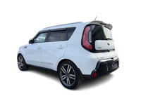 La Kia Soul ! 2015 représente la version haut de gamme (Exclaim) de ce multisegment urbain au design... (image 9)