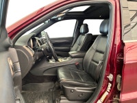 This Jeep Grand Cherokee boasts a Regular Unleaded V-8 5.7 L/345 engine powering this Automatic tran... (image 9)