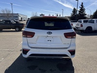 This Kia Sorento delivers a Regular Unleaded V-6 3.3 L/204 engine powering this Automatic transmissi... (image 5)