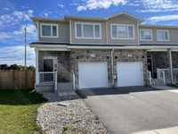 3 bed family home in great East-end community- 906 Riverview Way