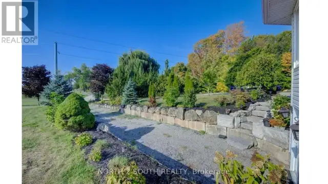 6737 HIGHWAY 20 West Lincoln (Smithville), Ontario in Houses for Sale in Hamilton - Image 35