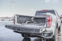 Welcome to Sherwood Buick GMC! This GMC Sierra 2500HD boasts a Turbocharged Diesel V8 6.6L/ engine p... (image 7)