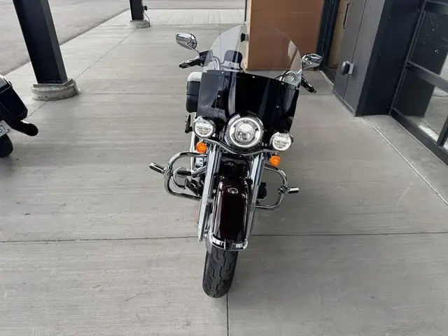 2022 Harley-Davidson FLHCS - Heritage Classic 114 in Street, Cruisers & Choppers in Saskatoon - Image 5