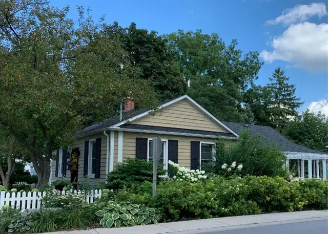 A little slice of cottage country…right in the heart of Markham