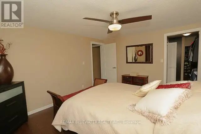 314 WYLDWOOD LANE S South Huron (Stephen), Ontario in Houses for Sale in Grand Bend - Image 27