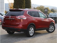 2016 NISSAN ROGUE SV - NO ACCIDENTS - BC VEHICLE - BACKUP CAMERA - HEATED FRONT SEATS - PUSH BUTTON... (image 2)