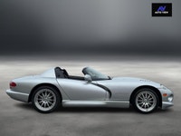 Welcome to Auto View! JUST LANDED!! 1999 Dodge Viper RT/10!! **HRE RIMS** **CLEAN CARFAX** The 1999... (image 4)