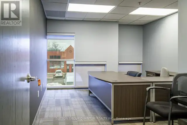 19 - 5100 SOUTH SERVICE ROAD Burlington (Industrial Burlington), in Commercial & Office Space for Rent in Oakville / Halton Region - Image 5