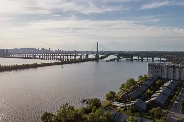 2 ch (4 1 2) / 2 bedroom Appartement à louer à Brossard in Long Term Rentals in Longueuil / South Shore - Image 12