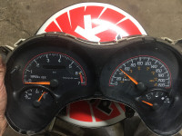 1999-2005 Pontiac Grand Am Gauge Cluster. Low Km