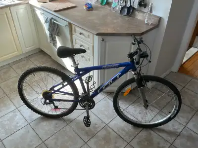 Vélo 26 pouce Small pour adolecent de 12 ans + 18 ans +, View more