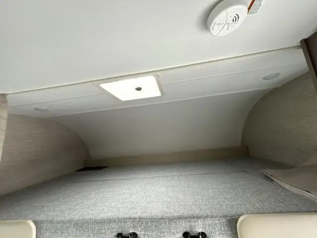 2023 Thor Motor Coach Chateau 22B in RVs & Motorhomes in Red Deer - Image 34