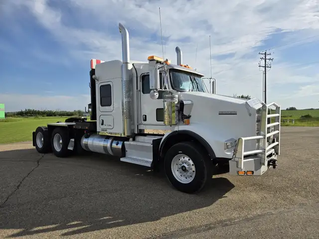 2014 KENWORTH T800 in Heavy Trucks in Saskatoon - Image 10