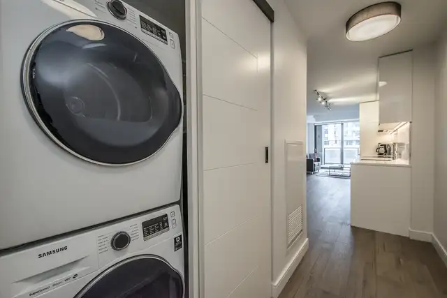 Roy Halifax - 2 BDR Apartment - Downtown in Short Term Rentals in City of Halifax - Image 15