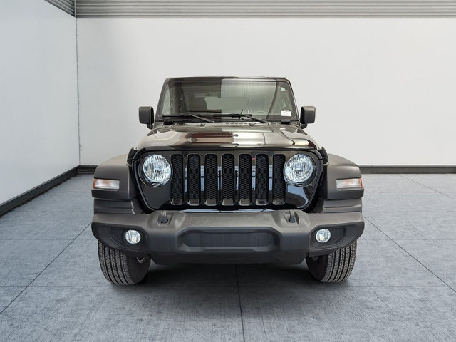 2022 Jeep Wrangler Sport S CARPLAY SIEGES/VOLANT CHAUFFANTS dans Autos et camions  à Laval/Rive Nord - Image 2