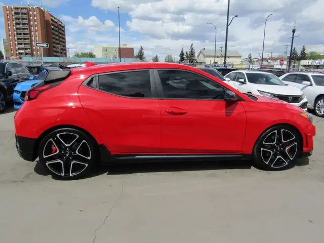2022 Hyundai Veloster N N POWER 2.0L Turbo / Tech / Carplay / Na in Cars & Trucks in Calgary - Image 7