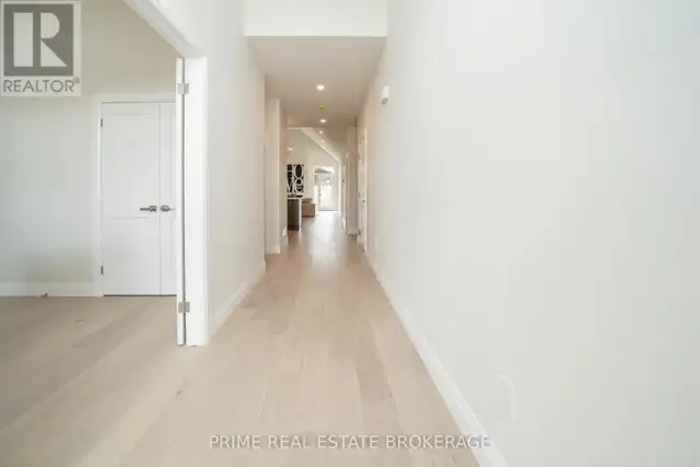 23 - 62 COMPASS TRAIL Central Elgin, Ontario in Land for Sale in London - Image 3