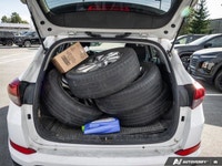 WINTER WHITE BLACK CLOTH SEAT TRIM Wheels w/Machined w/Painted Accents Accents Variable Intermittent... (image 5)