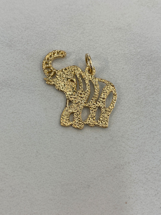 Brand New! 10K Gold Diamond Cut Elephant Pendant in Jewellery & Watches in City of Toronto - Image 3