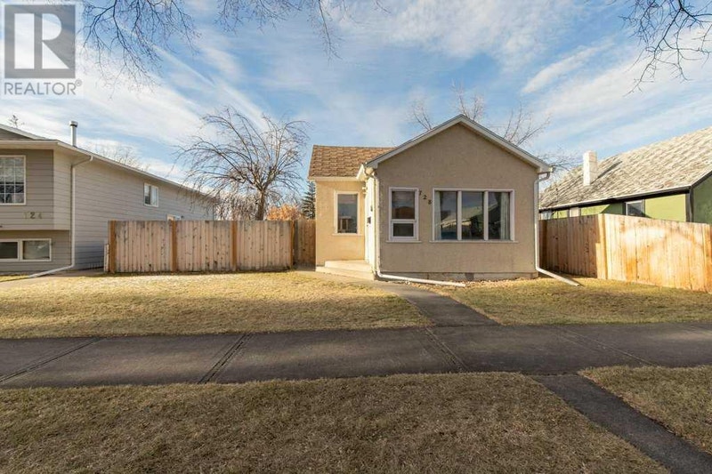 728 12C Street N Lethbridge, Alberta Houses for Sale Lethbridge