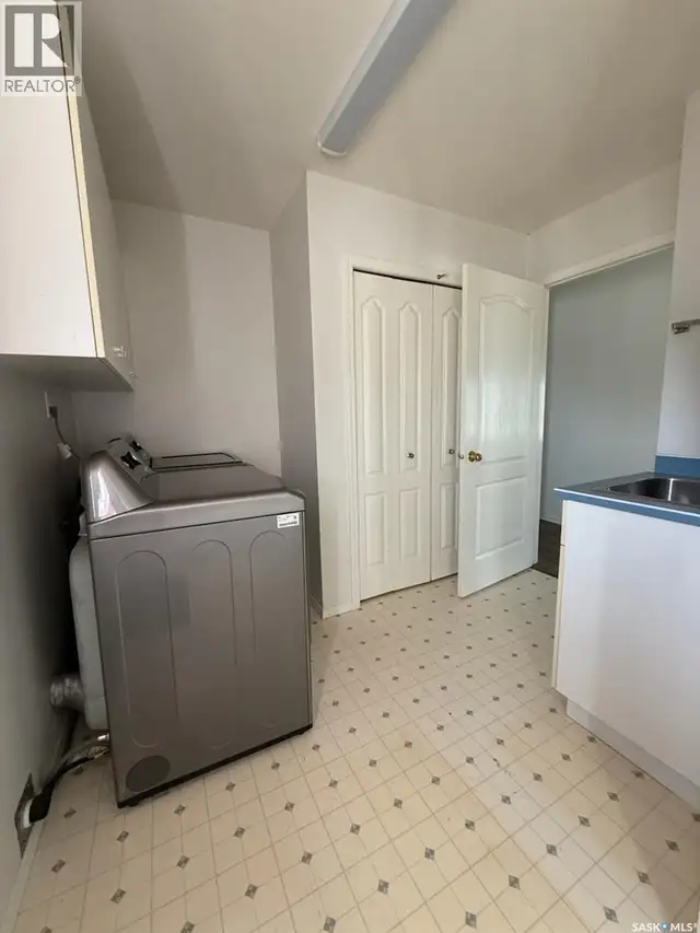 309 Third AVENUE E Pleasant Valley Rm No. 288, Saskatchewan in Houses for Sale in Saskatoon - Image 19
