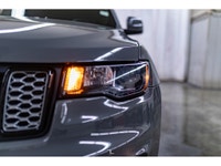 **ACCIDENT FREE - MECHANICALLY CERTIFIED** 81,040 KM This 2022 Jeep Grand Cherokee WK 4x4 Altitude i... (image 6)