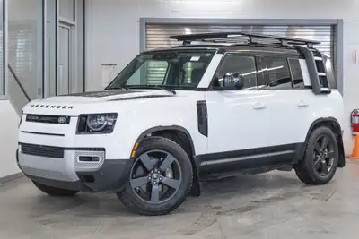 Land Rover Defender 110 P400 SE 2023: - Extérieur blanc FUJI et intérieur en cuir noir EBONY - Garan...