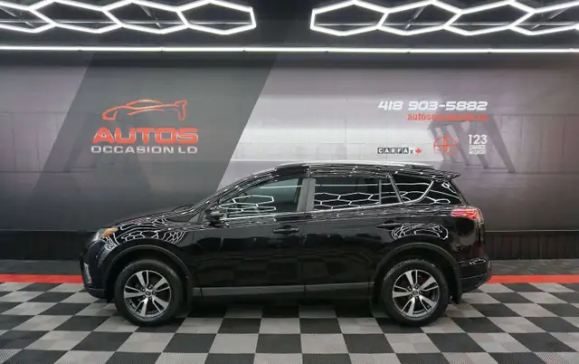 2018 Toyota RAV4 LE AWD - FULLY EQUIPPED AC HEATED SEATS BACKUP CAMERA - BLUETOOTH