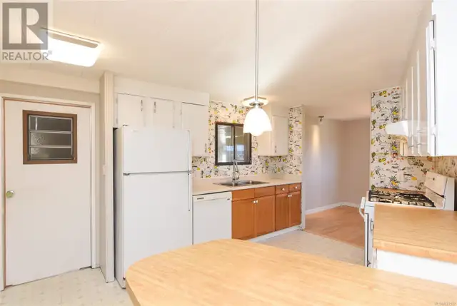 4 1451 Perkins Rd Campbell River, British Columbia in Houses for Sale in Campbell River - Image 8