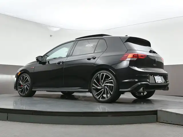 2024 Volkswagen Golf GTI Performance Heads Up Display | Leather  in Cars & Trucks in City of Halifax - Image 38