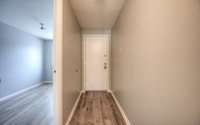 One upper Stacked townhouse is available immediately for 1 year lease at 1200 Courtland Avenue east... (image 2)
