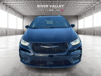 HEATED FRONT SEATS, HEATED STEERING WHEEL, ADAPTIVE CRUISE CONTROL, POWER LIFTGATE, ALL WHEEL DRIVE... (image 6)