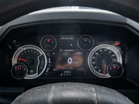 115-Volt Auxiliary Power Outlet, 121-Litre (26.6-Gallon) Fuel Tank, 3.92 Rear Axle Ratio, 7 Customiz... (image 2)