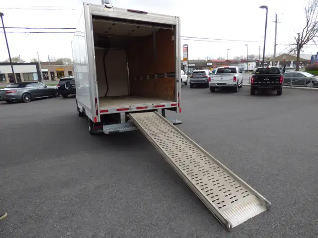 2023 FORD TRANSIT CUBE 12' T-350 RWD 9500 GVWR SRW, ECOBOOST V6! in Cars & Trucks in City of Montréal - Image 26