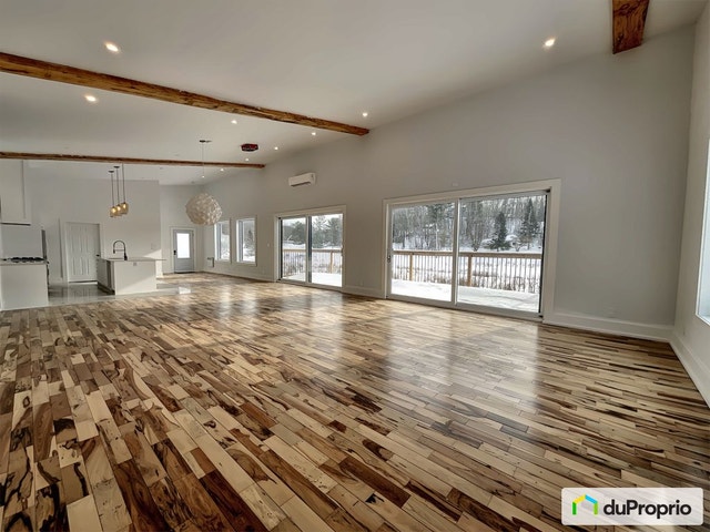 $449,000 - Cottage for sale in Grenville-sur-la-Rouge — photo 1