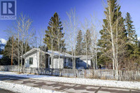 838 15th Street Canmore, Alberta